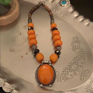 🛑SALE 3/$15‼️ Neck Piece-$10